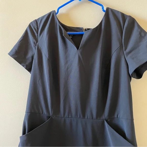 Talbots Womens Black Short Sleeve Dress Size 8 - Picture 2 of 8